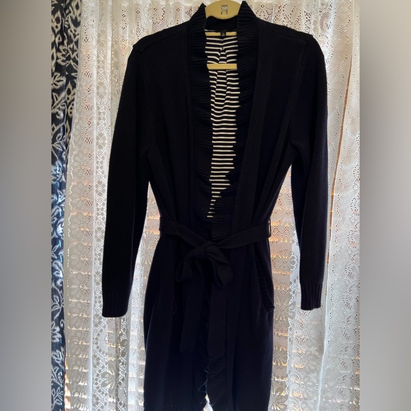 Talbots sweater knit  bathrobe with ruffles. - Picture 7 of 11